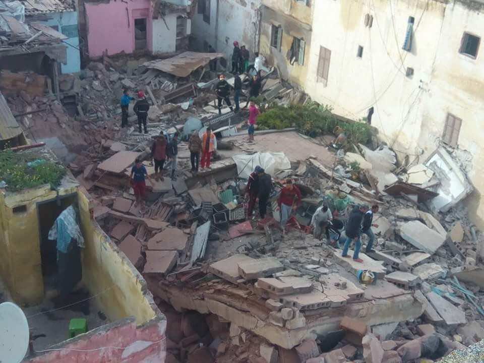 عاجل انهيار3منازل في المدينة القديمة بالدارالبيضاء ولا ضحايا في الأرواح إلى الآن-فيديو