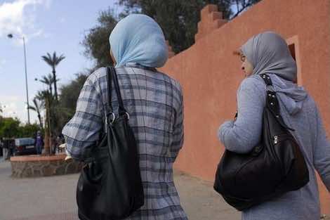 ثلث مناصب الوظيفة العمومية العليا تشغلها نساء