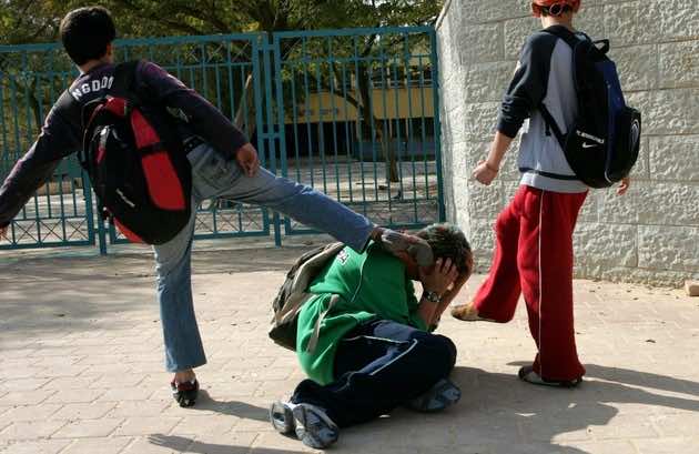 1.3 مليون دولار "لتعزيز التسامح والوقاية من السلوكات المشينة" بمدارس المملكة