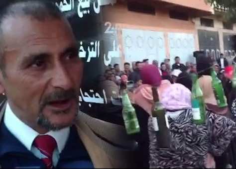 بعد  3 أشهر من الاحتجاجات.. سلطات خنيفرة تغلق نهائيا "متجر خمور "