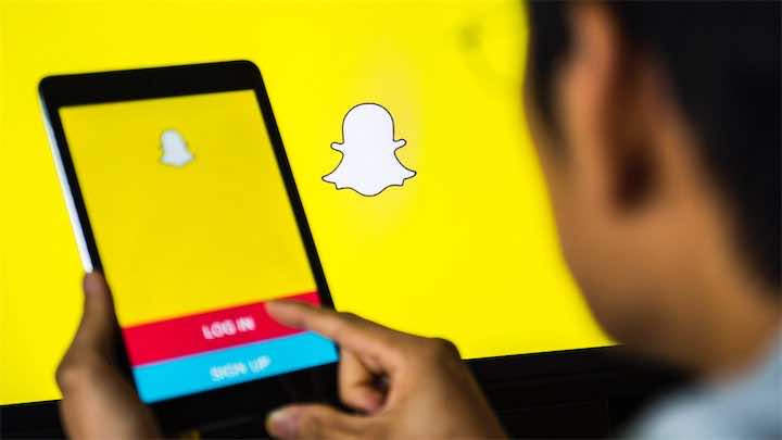 سناب شات" يبتكر ميزة الاتصال بـ"الفيديو"