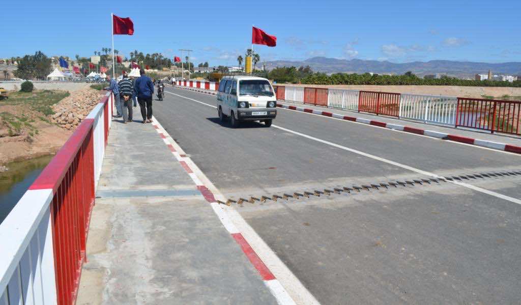 وأخيرا..افتتاح قنطرة تربط شمال المغرب بجنوبه في انزكان-فيديو