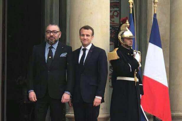تفاصيل اللقاء الذي جمع الملك بالرئيس الفرنسي في باريس