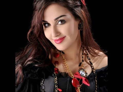 فنانة تعلن تحجبها بسبب وفاة وئام الدحماني وتطلب من جمهورها حذف صورها