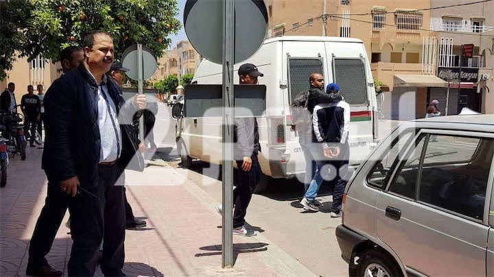 توقيف شاب في تزنيت هاجم وكالة بنكية بسكين واستولى على 5ملايين