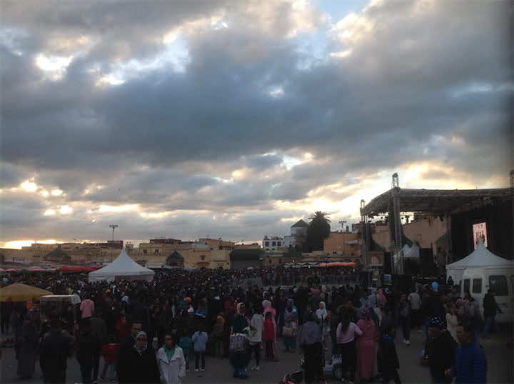 مكناس " تغرق".. والسبب نجاة عتابو!