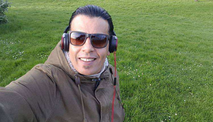 من فرنسا.. المغني الحداوي يستعد لتكريم الأم في ألبوم غنائي
