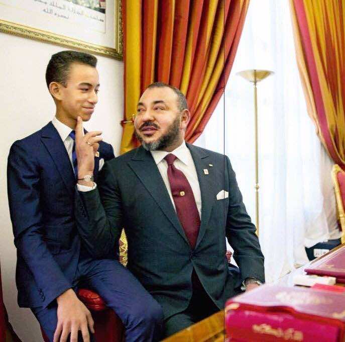 كيف يهيء الملك ابنه للحكم؟..تفاصيل حصرية عن أمير يهوى كرة السلة ويسمع متر جيمس في ذكرى ميلاده
