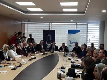 في أول تعليق له على المقاطعة..العثماني: ما يشغل البال هو مصير آلاف العمال المهددة مناصبهم