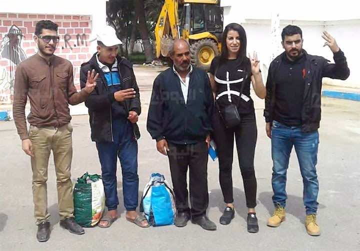 الإفراج عن أصغر معتقل لحراك الريف ودركية فرنسية في مقدمة مستقبليه- صور