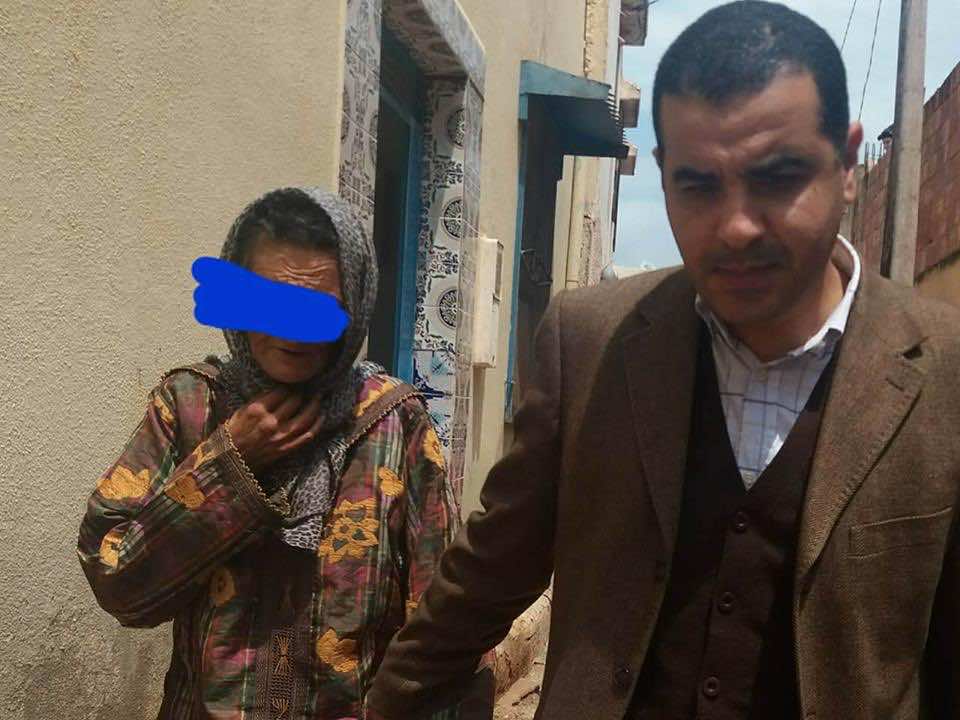 سلطات أحفير تحرر امرأة احتجزها إخوتها مع الكلاب لأزيد من 16 سنة! - صور