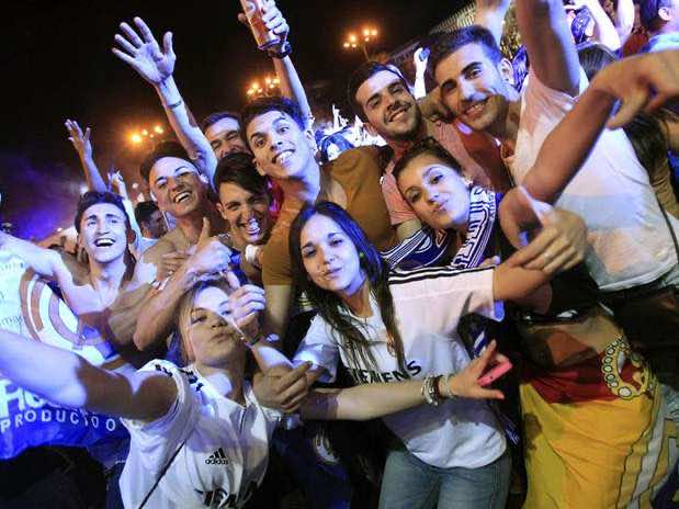 فنادق كييف "تطرد" مشجعي الريال وليفربول بسبب "الجشع"