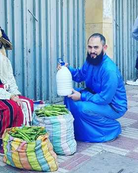 الداعية ابن عبد السلام يرد على موقف الحكومة من المقاطعة بطريقته - صورة