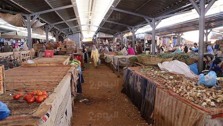 سوق الجملة للخضر والفواكه بالبيضاء يخصص مبلغا ماديا للمصابين بفيروس كوفيد-19 داخل المرفق