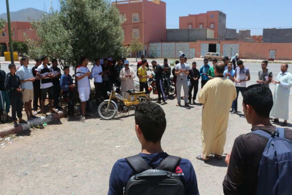 وفاة طفل في حادثة سير يخرج سكان تزنيت للاحتجاج على "بوليف"