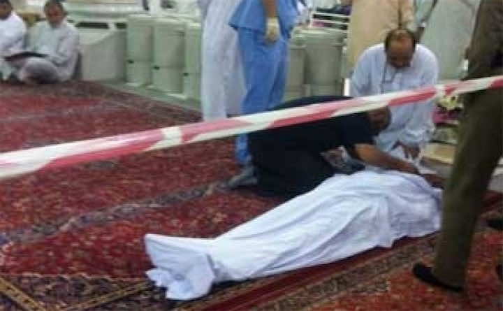 مؤثر...سيدة تلفظ أنفاسها وسط مسجد في أكادير