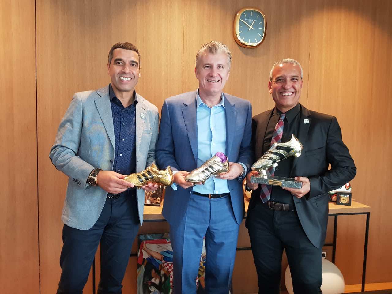 النيبت وبودربالة والمتوكل يلتقون رئيس الاتحاد الكرواتي من أجل ملف " موروكو 2026"