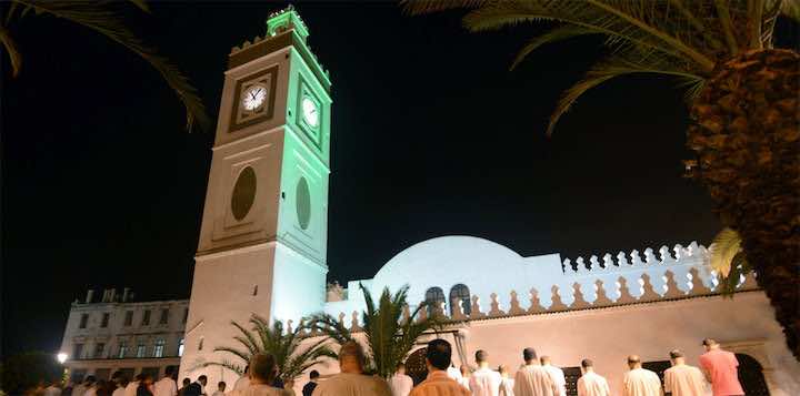 مقتل مؤذن مسجد في جريمة “غامضة" بالجزائر