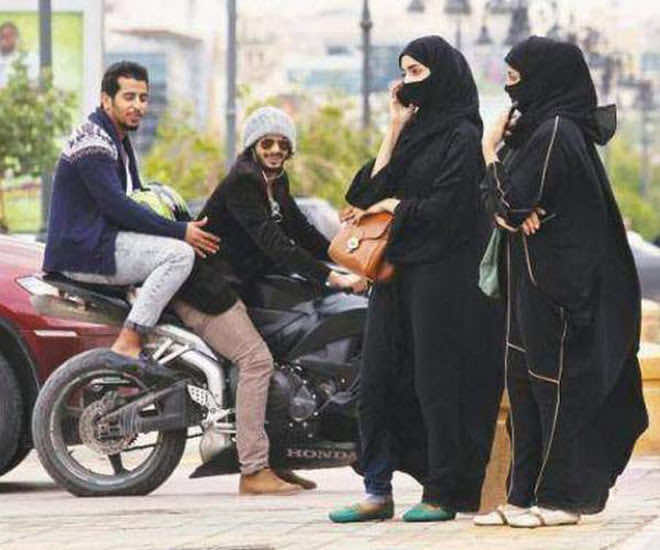 السجن 15 سنة وغرامة تصل إلى 3 ملايين ريال للمتحرشين في السعودية