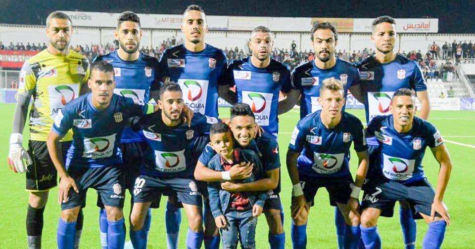حسنية أكادير ينهي الجدل.. نجم الفريق لم يرحل بعد!