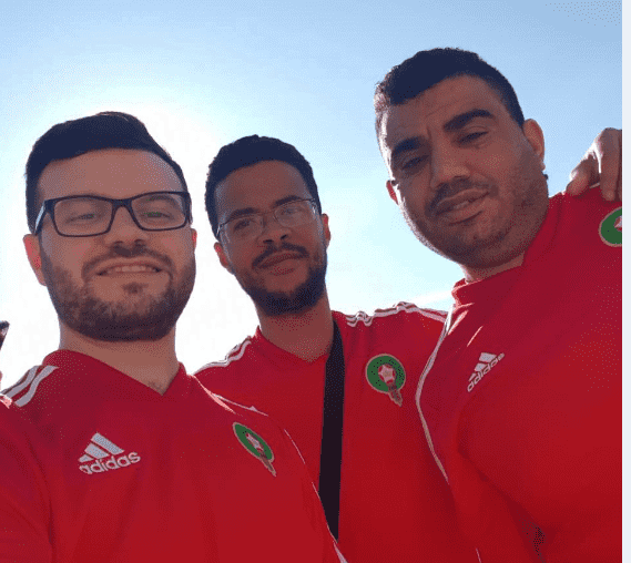 مغربيان يسافران من المغرب إلى روسيا بسيارة لمتابعة كأس العالم