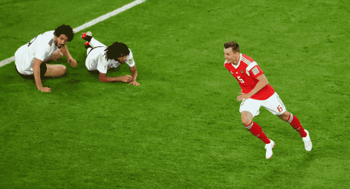 مصر تسقط بثلاثية أمام روسيا
