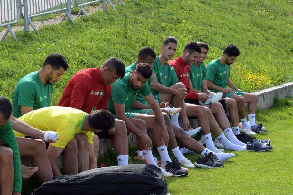 قبل مباراة إسبانيا..لاعب "الأسود" يغادر روسيا بسبب الإصابة