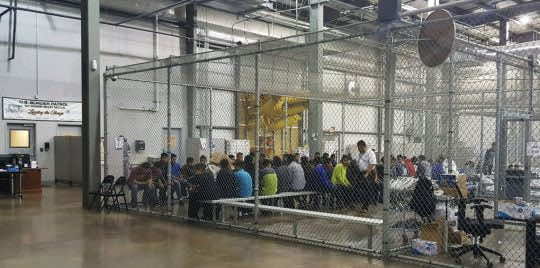 أمريكا تعلق ملاحقة المهاجرين السريين بسبب عدم توفر أماكن لاحتجازهم!!