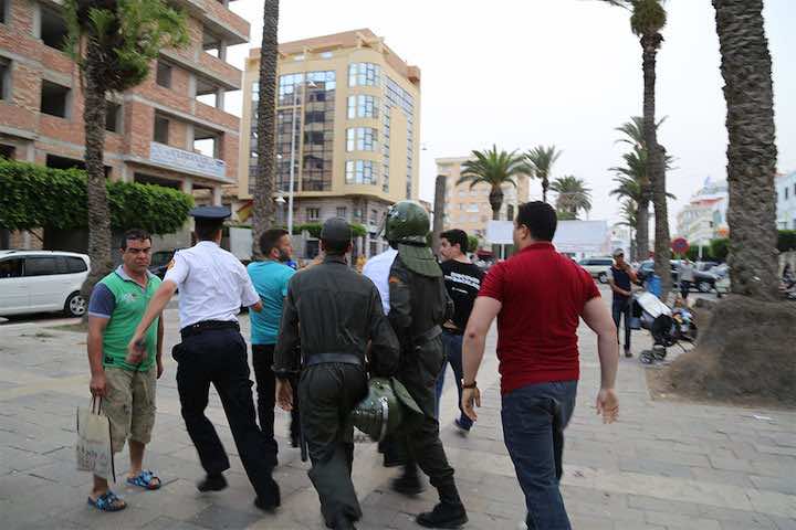 تقرير حقوقي: المغرب بعيش "انتكاسة حقوقية"..قمع الاحتجاجات واعتقال صحافيين وناشطين