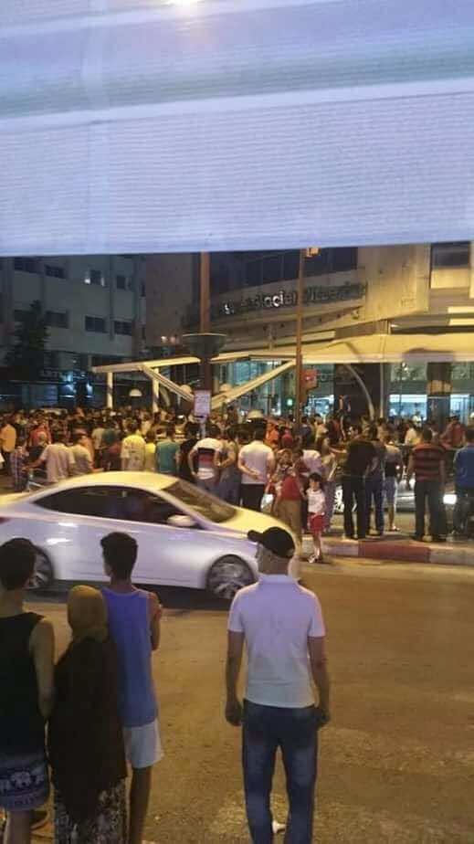 سيارة " مجنونة" تخترق مقهى في فاس وتصيب عددا من رواده