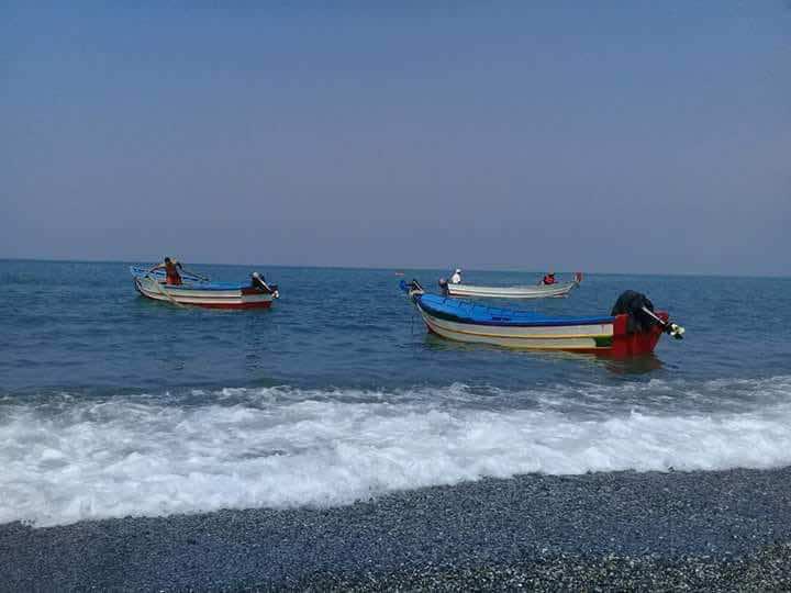 وزارة أخنوش تمنع قوارب شفشاون من الجولات البحرية السياحية