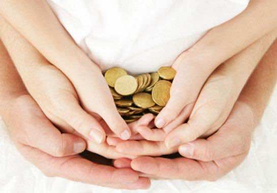 الأسر المغربية على صفيح ساخن.. تدهور المعيشة وتشاؤم بخصوص الادخار والبطالة