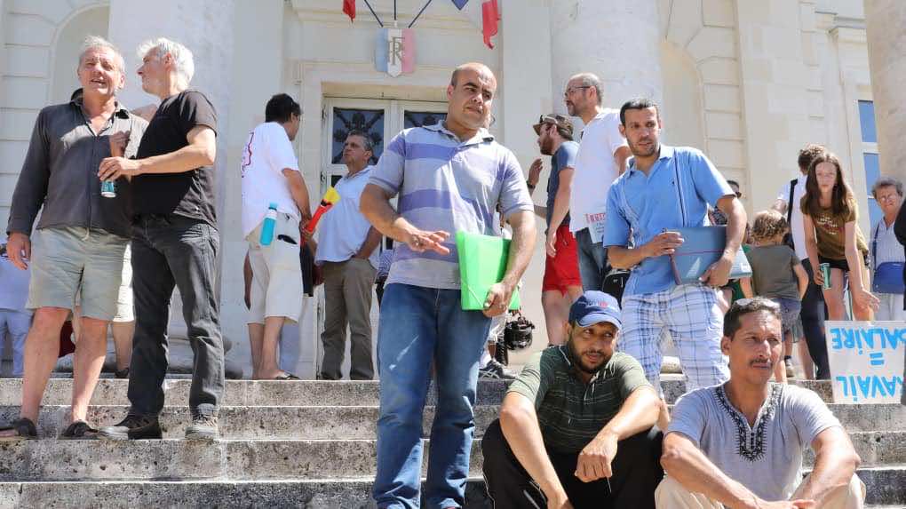 القضاء الفرنسي يحدد تاريخ البث في استغلال أربعة حطابين مغاربة