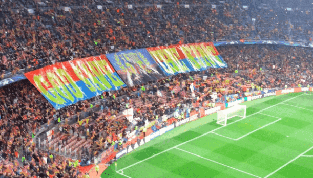 اللجنة المنظمة تمنع مشجعي برشلونة من رفع "تيفو" في "السوبر"