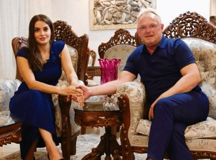 علاقة حب مع حسناء إيرانية تعصف بالمستقبل السياسي لوزير عنصري..تخلى عن زوجته وأبنائه وكل مواقفه!