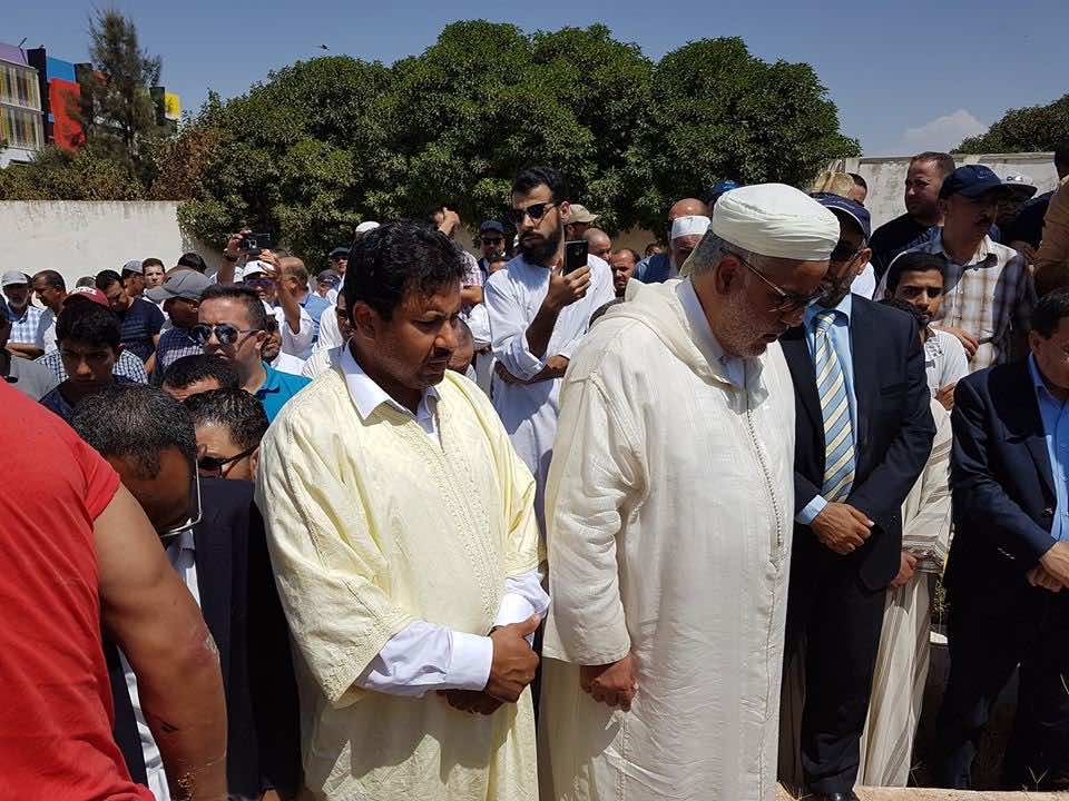 ابن كيران في تشييع والد حامي الدين: الدين مستهدف وما أحوجنا لمن يحميه -فيديو