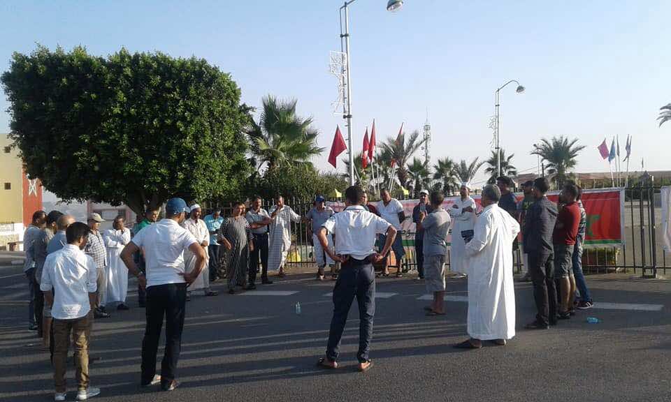 بسبب انقطاع الماء يوم العيد.. احتجاجات بتاونات والمواطنون: حرمنا من فرحة العيد