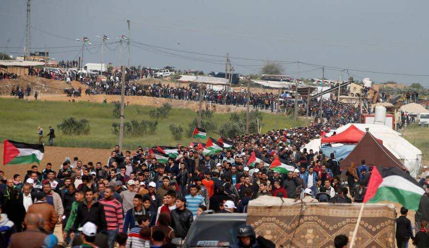 مسيرات العودة مستمرة.. الفلسطينيون يخرجون الجمعة عرفانا للطواقم الطبية والإعلامية