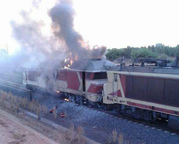 اندلاع حريق في قطار طنجة وجدة يثير الرعب في صفوف المسافرين-صور