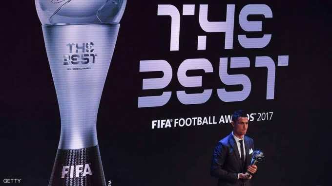 "الفيفا" يكشف عن قائمته النهائية لجائزة الأفضل