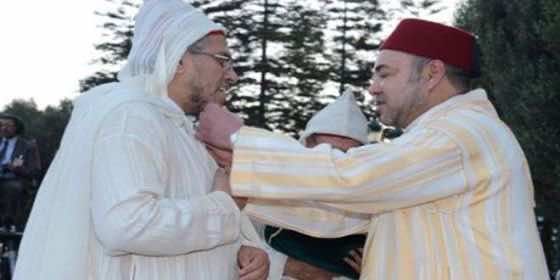 الرميد يشكر الملك لعنايته بوالدته خلال فترة مرضها وبنكيران لدعمه لأسرته
