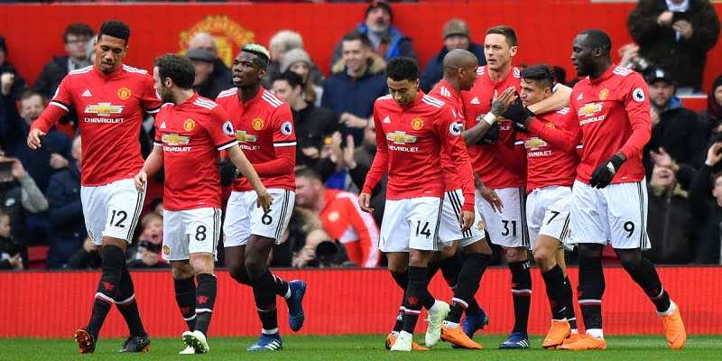 مانشيستر يونايتد يتفوق على "البارصا" والريال أوروبيا
