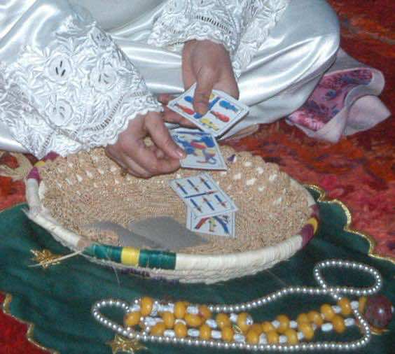 "بعد "شوافة سلا" .. ساكنة إنزكان ترفع شكاية إلى وكيل الملك ضد "شوافة إنزكان