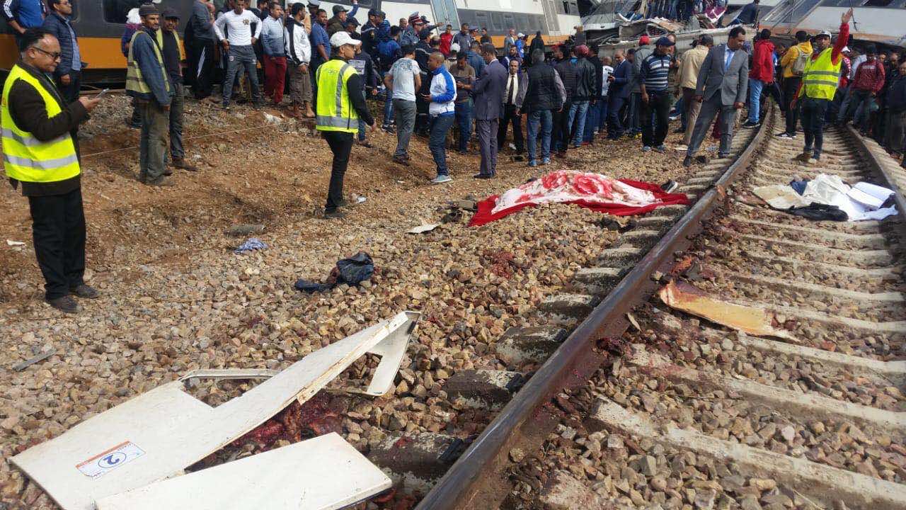 جثث وسيارة لنقل الأموات قرب "قطار الموت" ببوقنادل..مصدر: 4 ضحايا قتلى لحد الآن-صور
