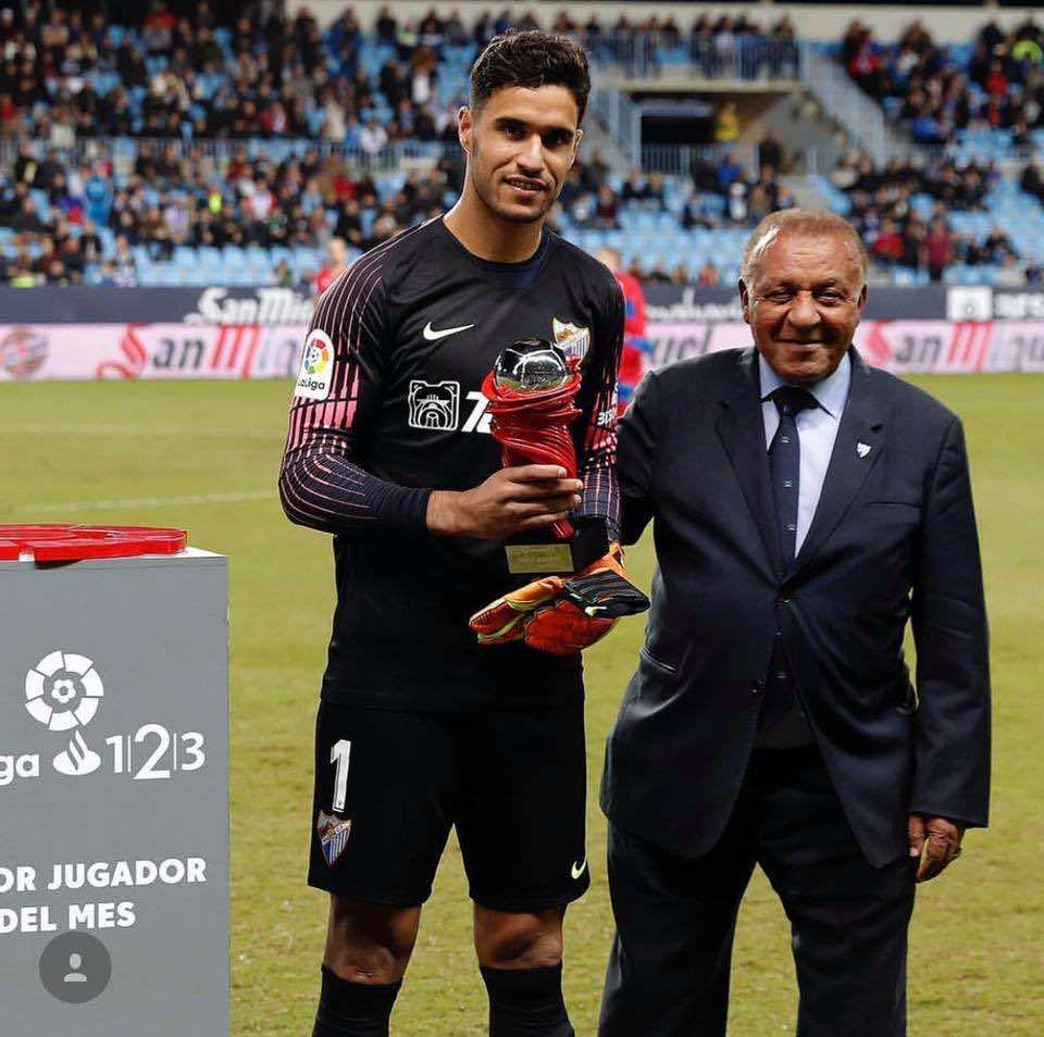 حامي عرين "الأسود" يفوز بجائزة أحسن حارس في الدوري الاسباني