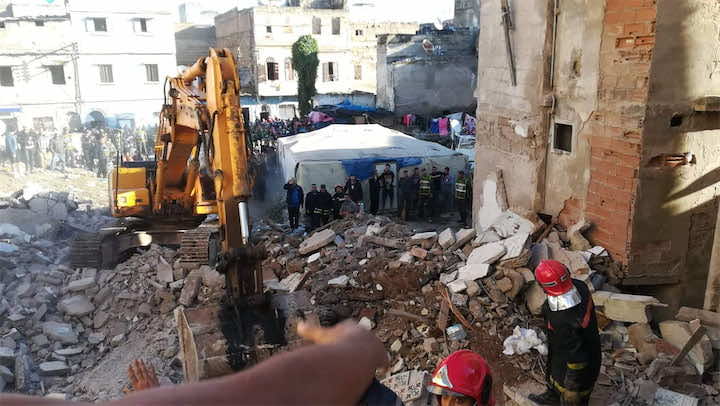 شاهد عيان يروي تفاصيل انهيار منزل في الدار البيضاء -فيديو