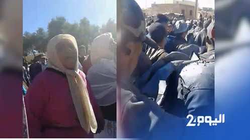 وسط الغضب والاحتجاج .. أهالي جرادة يحملون "شهيد الرغيف الأسود" على الأكتاف  -فيديو