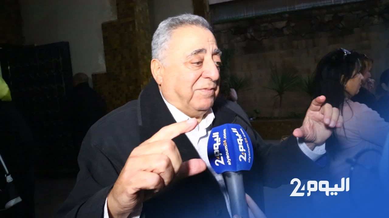القاضي يحيل ملف النقيب زيان للتأمل..والدفاع ينسحب ويحتج أمام المحكمة ضد "إهانات القاضي"