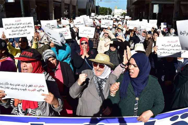 الجماهير تصدح في مسيرة الرباط: "هاد الدولة حكّارة والمغاربة ماشي عبيد..ديكاج حكومة الديباناج"! -فيديو