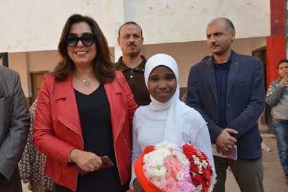 إعرب "بسملة تلميذة سوداء"..أستاذ يسخر من لون بشرة طفلة مصرية